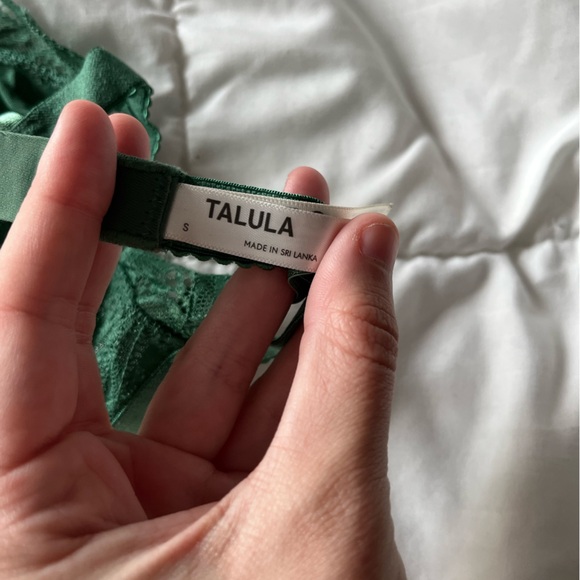 Aritzia Talula Lace Bralette - Picture 2 of 5